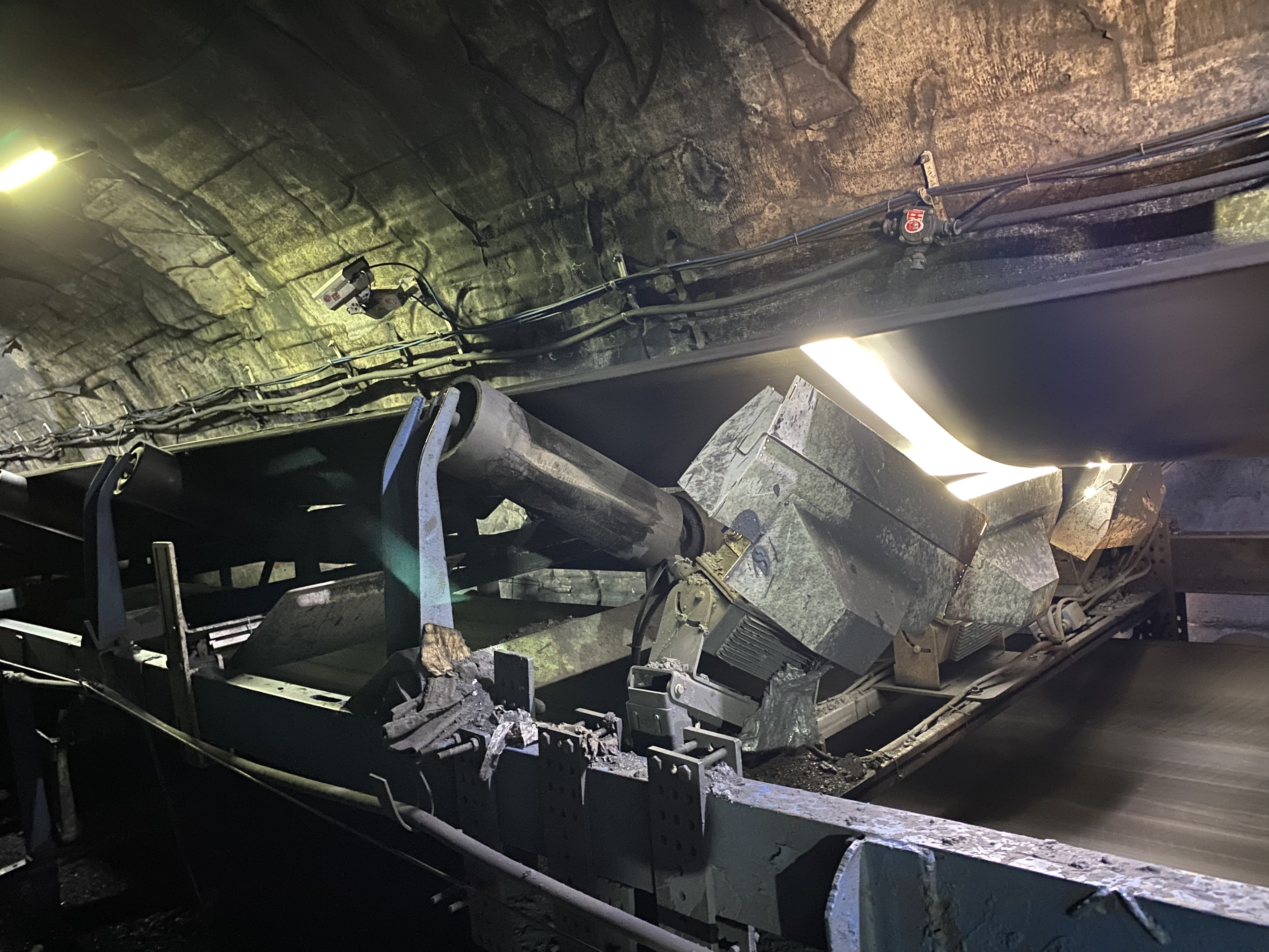 井下泵房巡检机器人